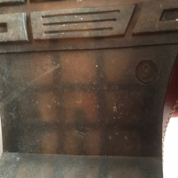 Winter boots women’s size 9 - Picture 4 of 4